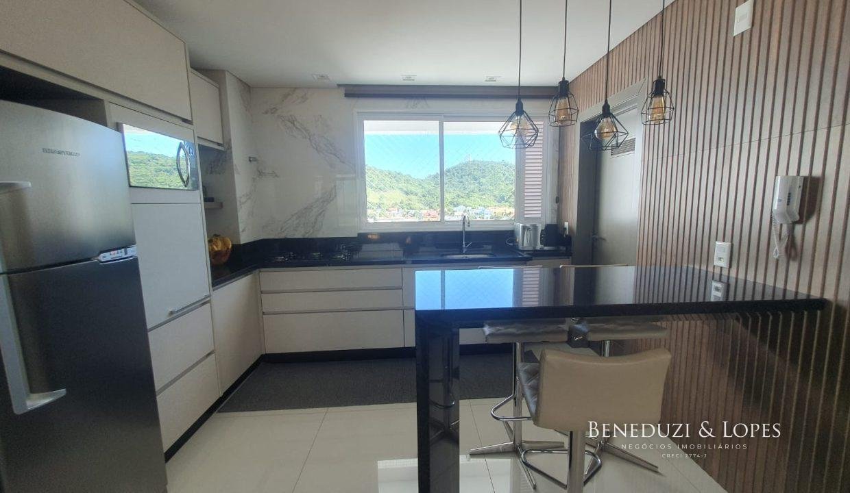 TcLEVxhuEKIWjzHjLoKr