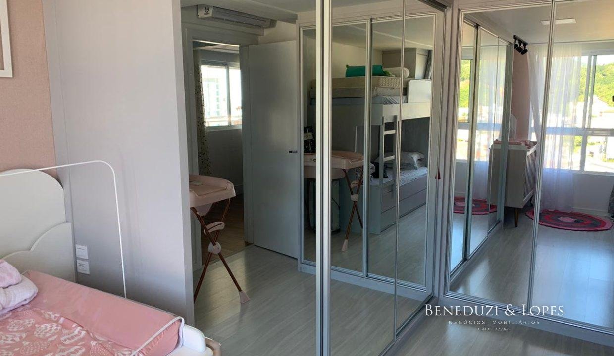 cj6_mQLxiQhKMYjiI-A_