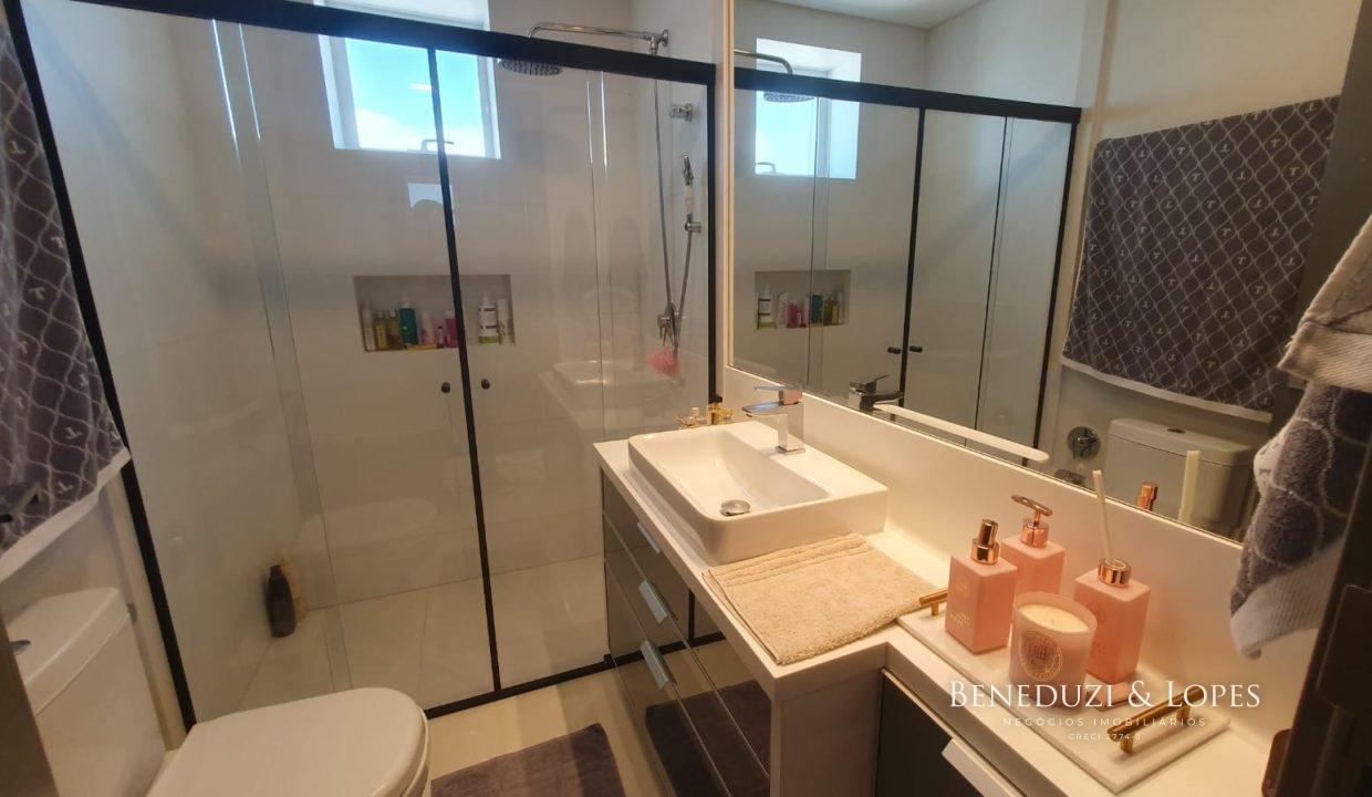 eeT1jiqzU8Af--j_cmPq