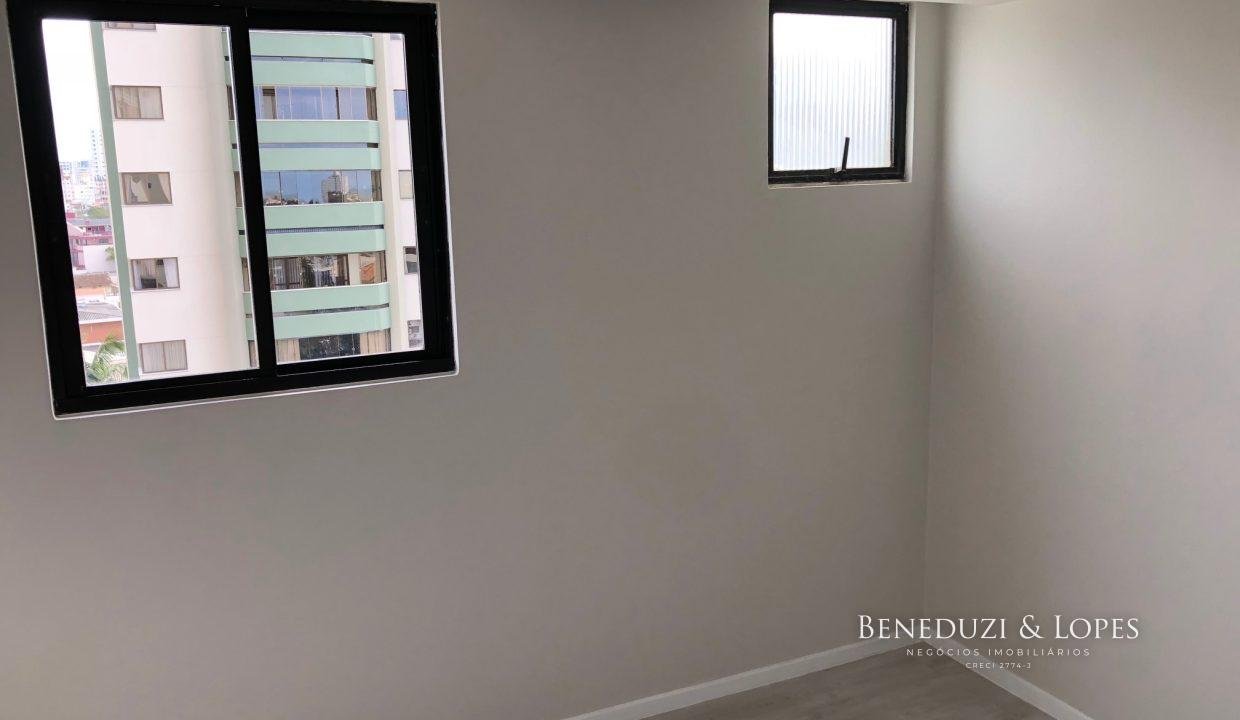 2zl_70d4h83qhq5f8u8c