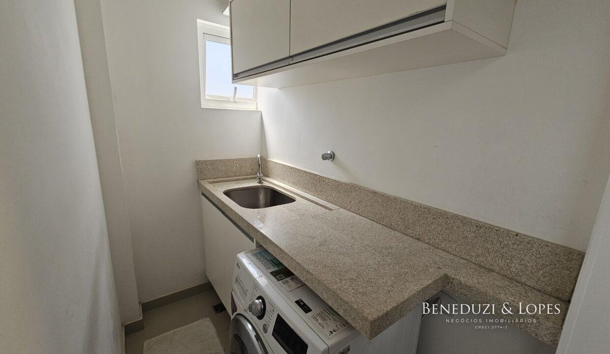 WhatsApp Image 2024-10-22 at 15.44.23 (1)