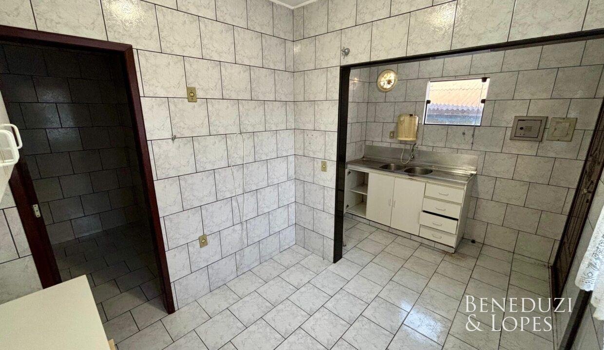 CA0674 - CASA E EDICULA - FAZENDA (10)