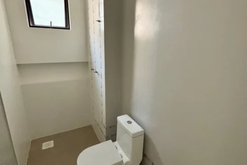 31e44b4b-3c0d-4712-b7e4-a6e68bec83e2