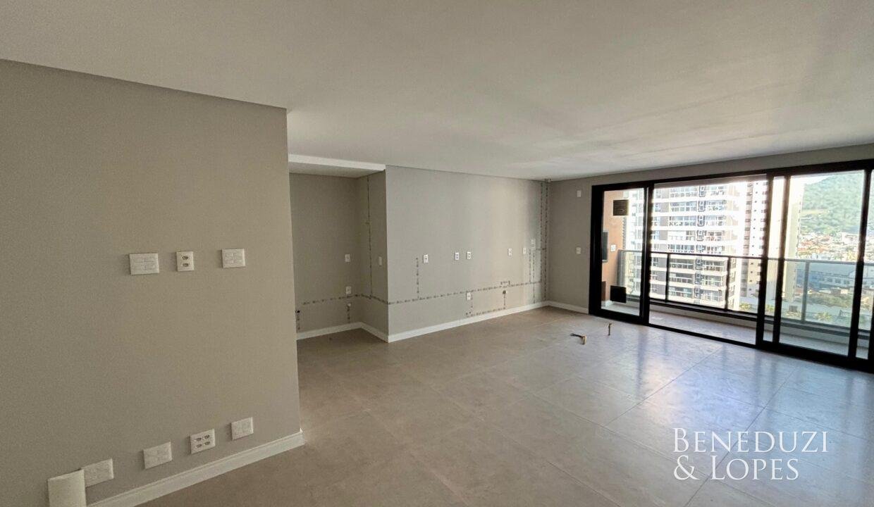 66898cb1-8896-4e9d-a32a-8e81e8d55656