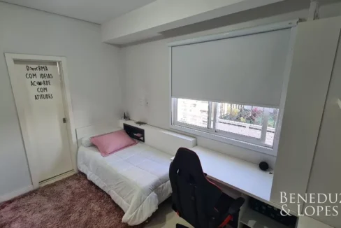 6bad0f12-ea62-4312-93ad-0da987dcd023