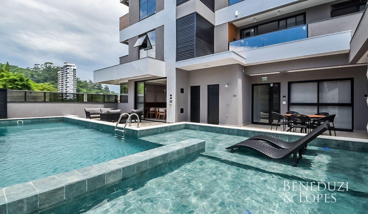 AP1922 - SUN COAST - 1 SUÍTE + 2 DEMI - 26