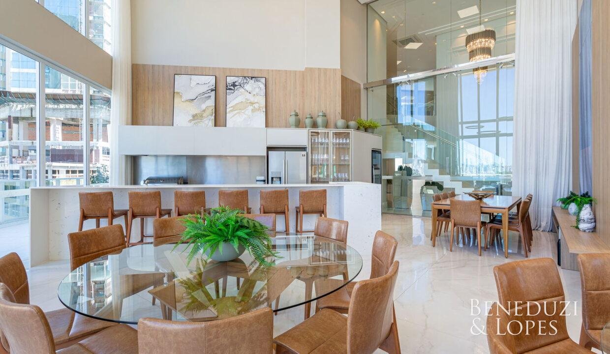 05.jpg-name-13c230c8641094491808c40fb0a90a77a2598c59079e368eed9778264f089074