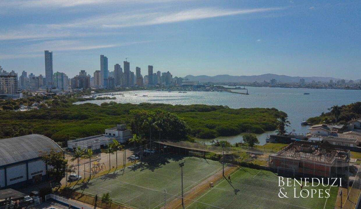 1684525445789_99e3b6fc-97ae-4448-8446-ecae26aa2c42