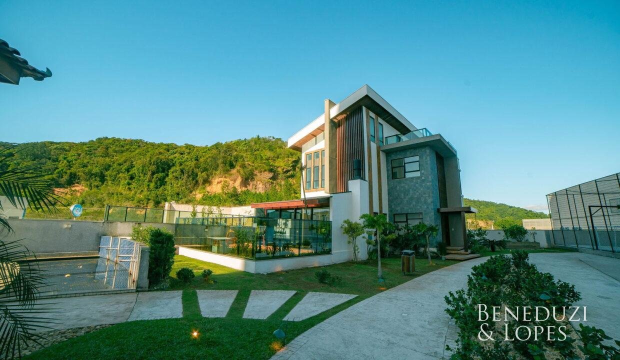 1690999928858_ef7181ff-0d66-4b59-bdaa-b2bafd3e8520