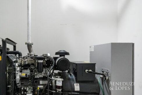 1691433505208_9fd0ba86-52b4-473b-970e-9d4008b23c3a-1