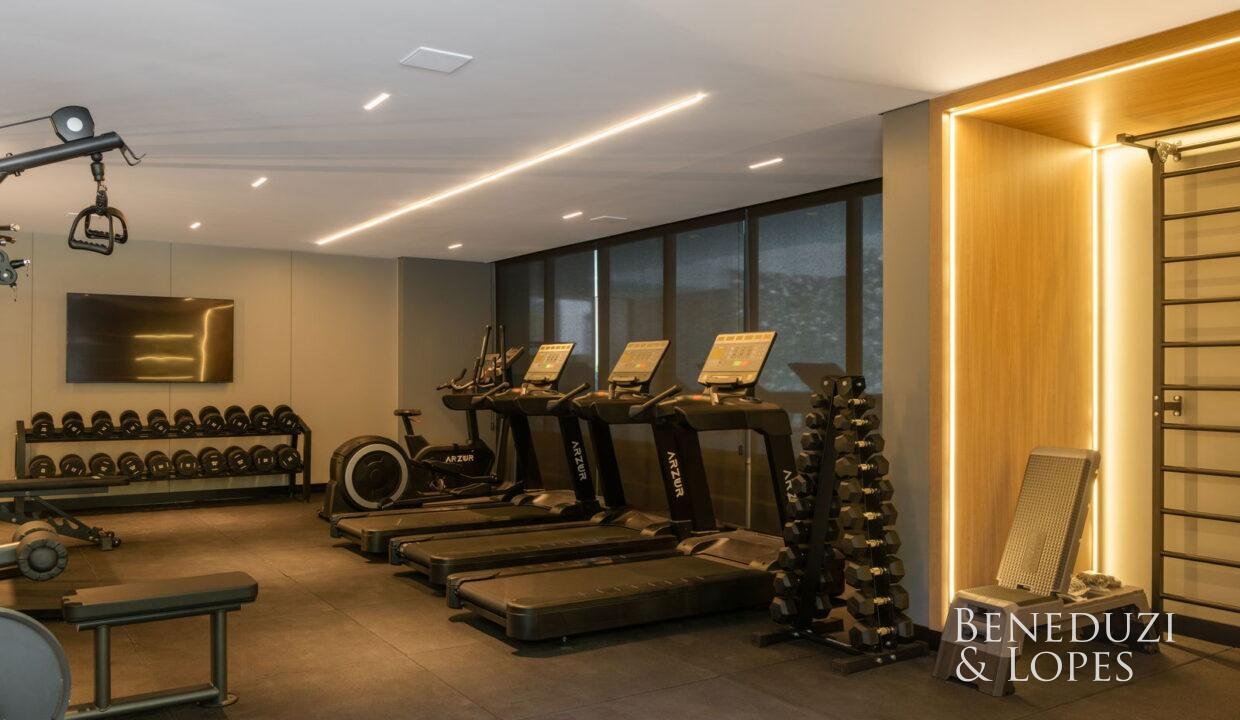 18_Academia.jpg-name-b1bbc1e1c6f3ce4dce0d2e250428c810873103a415345cd2203a14dfb861edcb