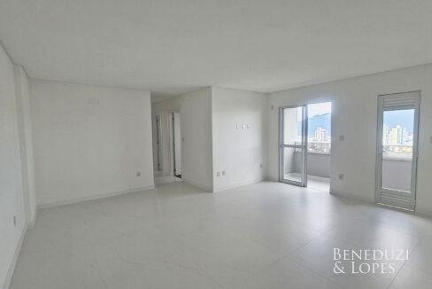 20250506_084112.jpg-name-761967017b398a82ca2c9d6c3af6bd142e0320856bdf64ff2a0cd5896bcc2abc