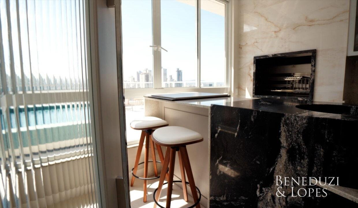 2025_12_AIK_LAQUAMARINE_ENCERRAMENTO_DE_OBRA_HORIZONTAL.00_00_43_08.Still026.jpg-name-32a2c1ed812c8d8900e9d789fa6a248bd5c98a23803e2983cda2f8b20008f29c