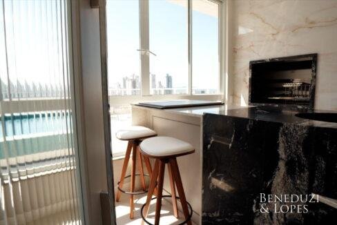 2025_12_AIK_LAQUAMARINE_ENCERRAMENTO_DE_OBRA_HORIZONTAL.00_00_43_08.Still026.jpg-name-32a2c1ed812c8d8900e9d789fa6a248bd5c98a23803e2983cda2f8b20008f29c