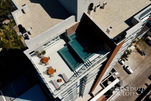 2025_12_AIK_LAQUAMARINE_ENCERRAMENTO_DE_OBRA_HORIZONTAL.00_00_57_23.Still036.jpg-name-101d19d99734144527f3f9e4234384dc1c8fd97f5179ff88ed30e2c089793dc5