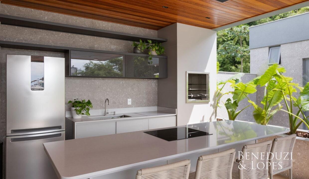 28_Quiosque_1.jpg-name-d633dfe565fb1bd8824239d74f6abb61f1ceaff2024e3a649465b83b27319e85