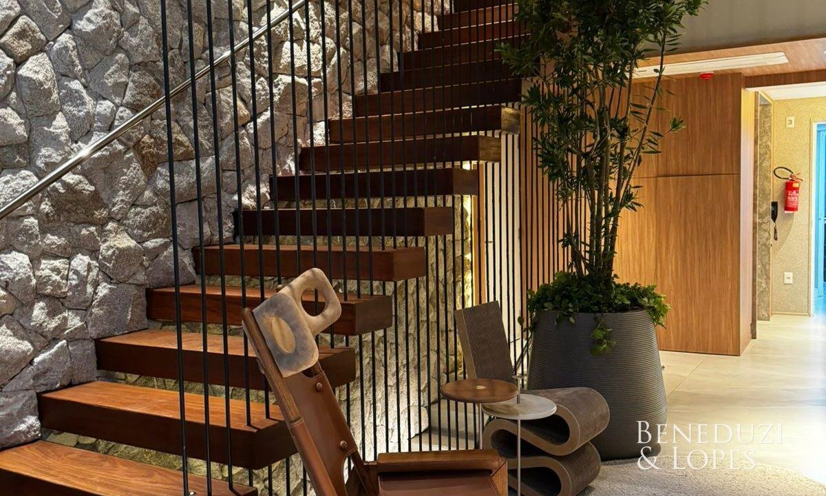 2_2.jpeg-name-de3dd672fb9ec297e27e43a8323b28405561082dd168fabd0a544002bc26116f