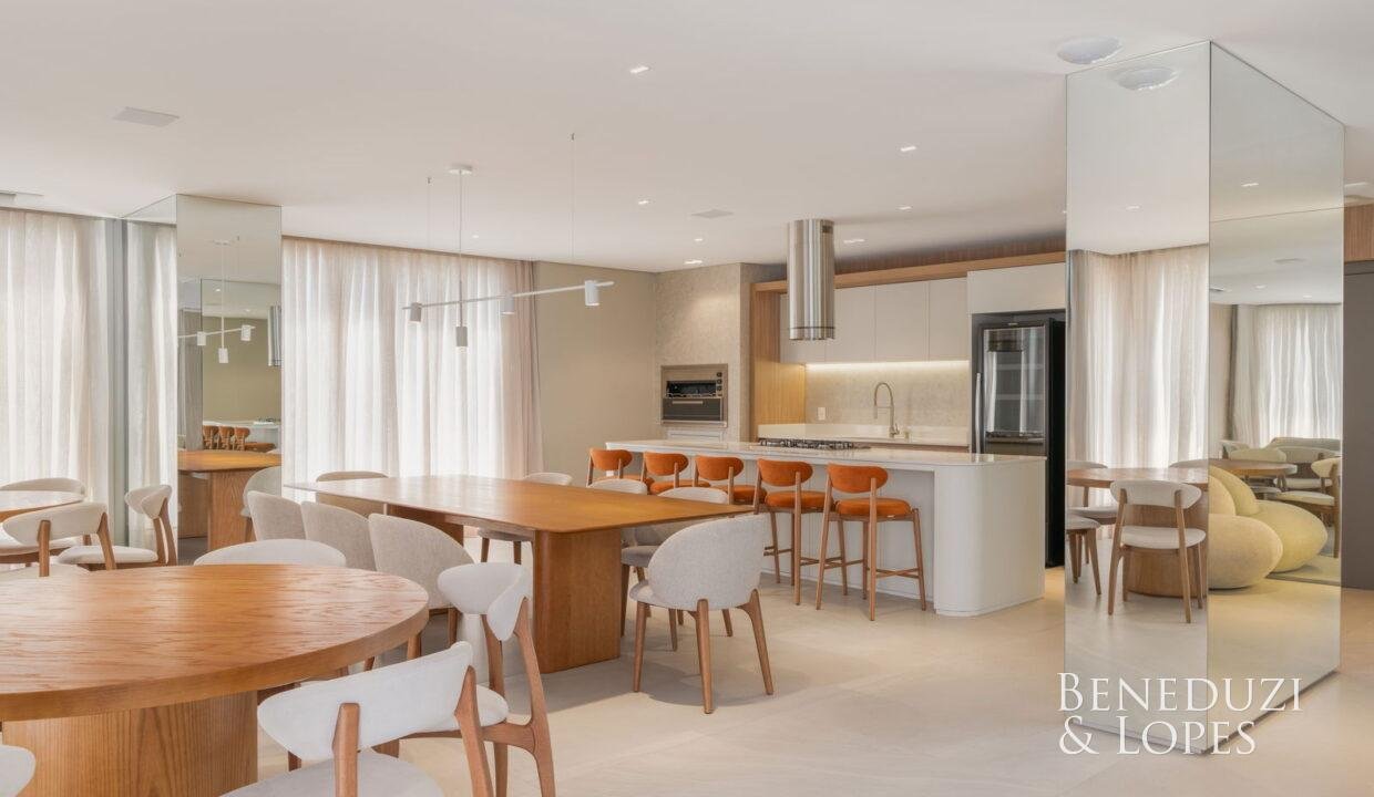 4_Salao.jpg-name-655147830f2fc57e2e91af01f329949011c2f1b0bf1bbe603e7fb9ee98f154b6