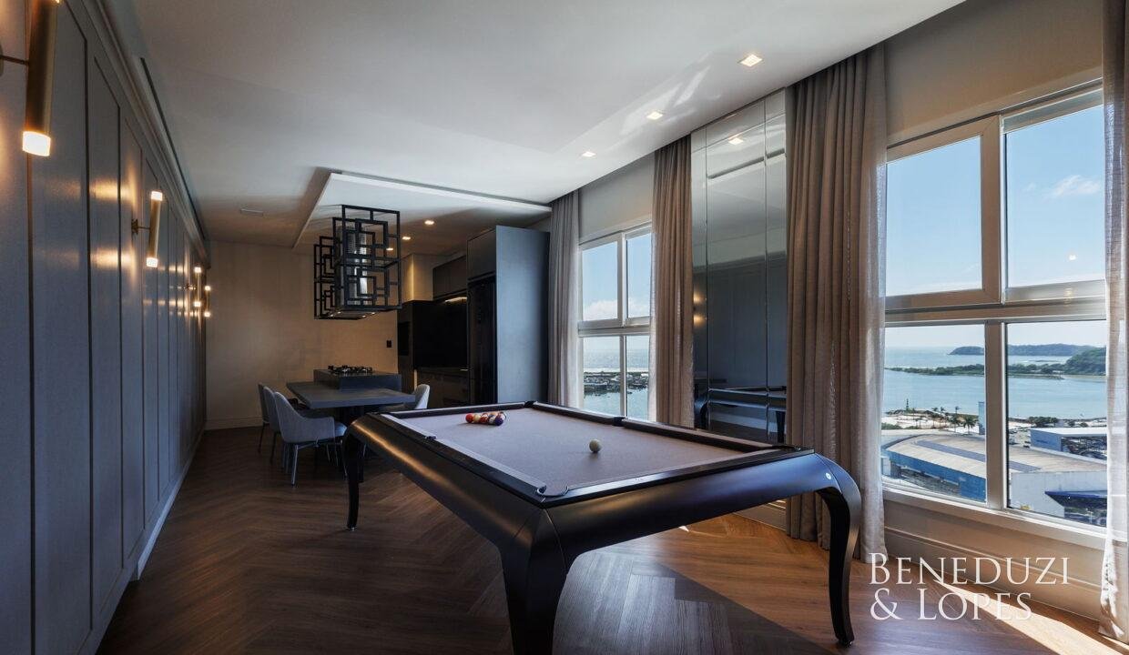 ANG7478-1.jpg-name-23682c0146082457f51465d88c8e5958026120502b882079a2906df240e50986-1