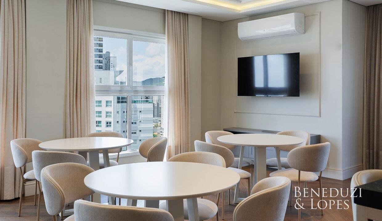 ANG7601.jpg-name-72714c5e699c2c4f8998a82f388a99879048022cca757e99316c1a17d543211f