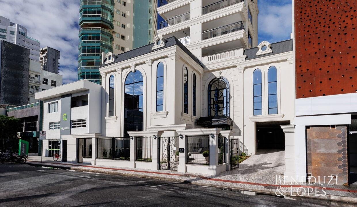 ANG8148-1.jpg-name-c744bbb48b34d3b73d2477c519341fffcf3486263c770440ada7fc0332102c38-1