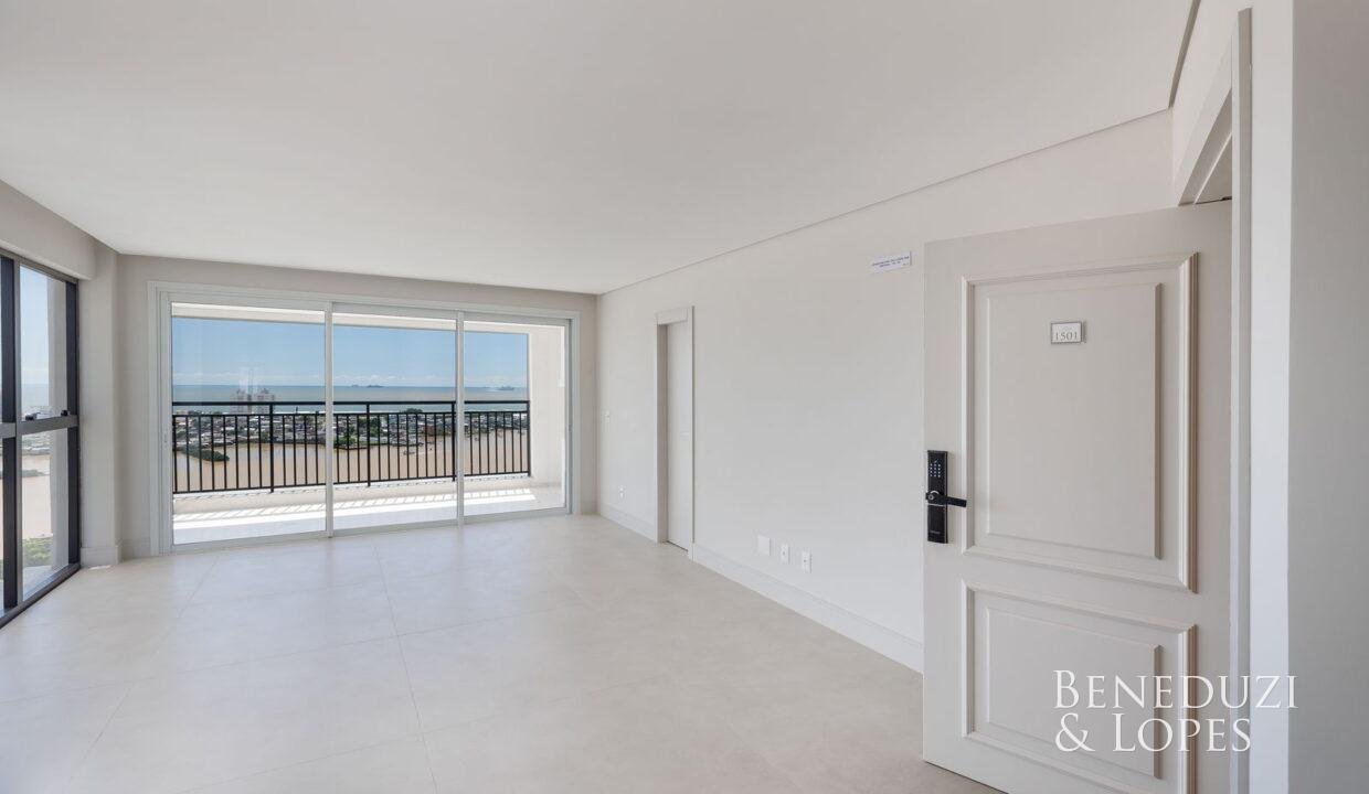 ANG8425-1.jpg-name-42b887b42a60ae02d2c6fd449c8b99d3aceebff6867c8d7c3e7fe80d2527f629-1