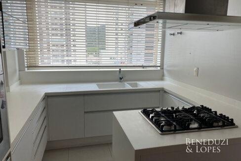 Cozinha2.jpg-name-e97d501213ccc1ec344050302b10ad565b0c16b32531fece6d92279f37b45f4a