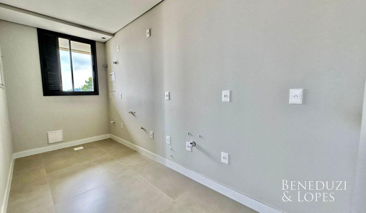 Cozinha_e_area_de_servico-1.jpeg-name-0325564764b2dcfcd00c19d9e5d219e27b9addc5df5cc0c4699b90098864638a-1