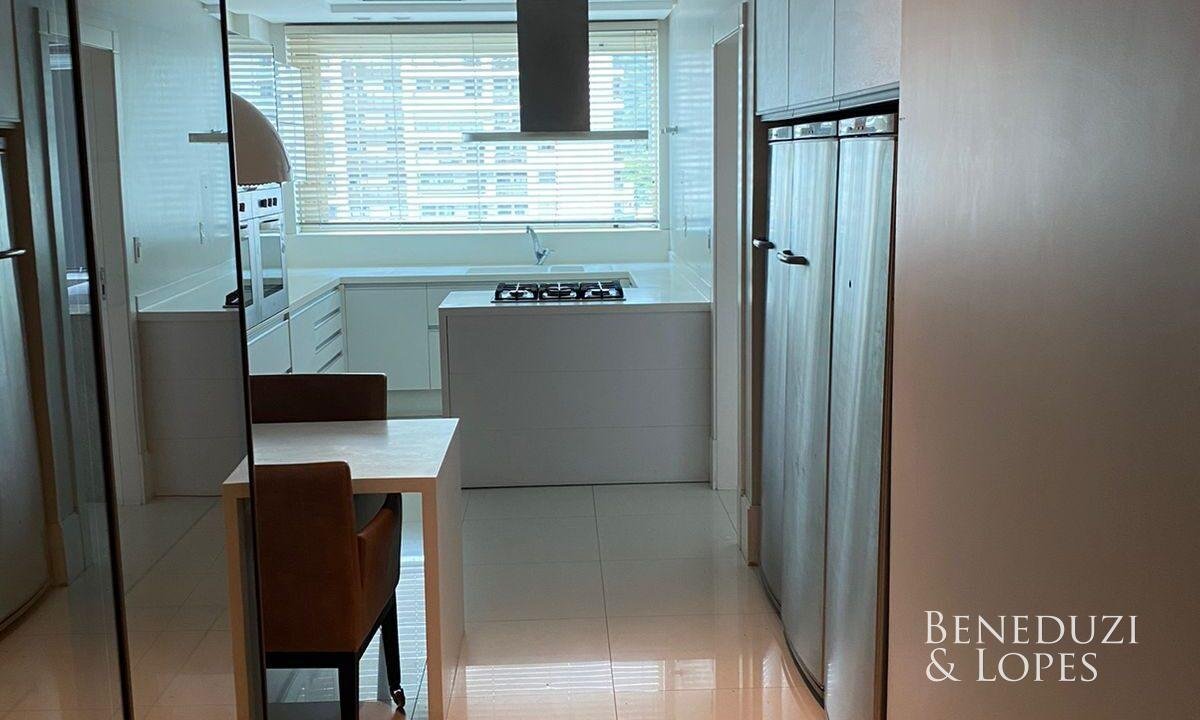 Cozinha_inteira.jpg-name-c31bb27f63a3490cb540cffacc6e9f03b87ef42c5a098707ba84f30b193e3570