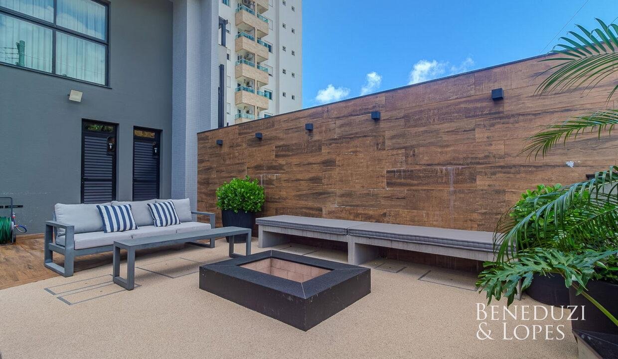 IMG_9_de_125_.jpg-name-13e5511a709f91e80c565a388bb8d26bf3e7884078954cca13e88acb07503f56