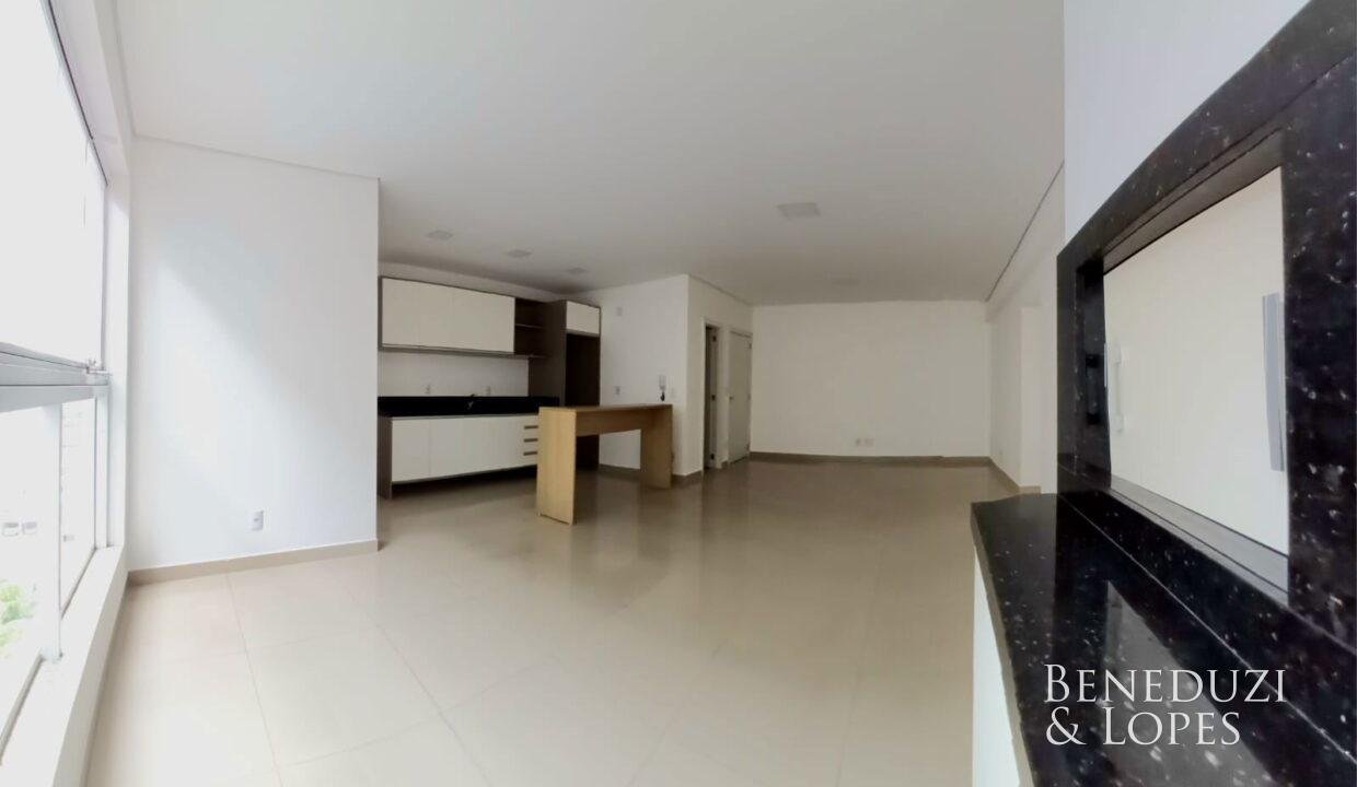 Living_803.jpg-name-d44de9e5023c303fdcf6da110768189098ed2c28033e888d15c345cb5494c59d