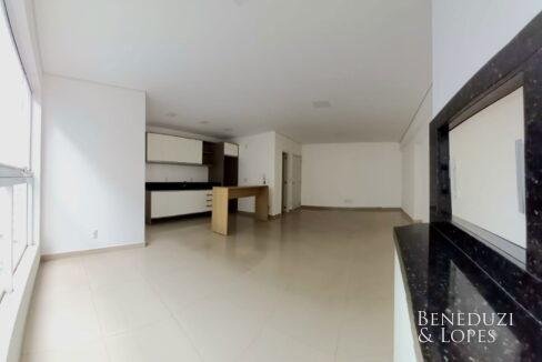 Living_803.jpg-name-d44de9e5023c303fdcf6da110768189098ed2c28033e888d15c345cb5494c59d