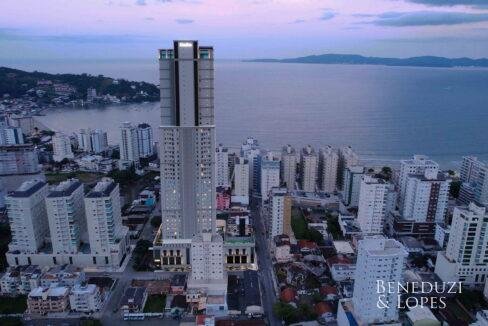 Montreux_-_Externa_Aerea_Noturna_foto_0045_-_RF_-_A_-_02.jpg-name-f985eea08f6ce4083f2ebb46477c68fbce52528f75890e42a93ded9fbb4510aa