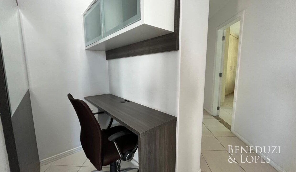 PHOTO-2025-01-06-16-49-10_8-1.jpg-name-a19da3b9083292c26ba2c338b94c3d2a0332a9d299edb24cc515c91a3bf74a0e-1