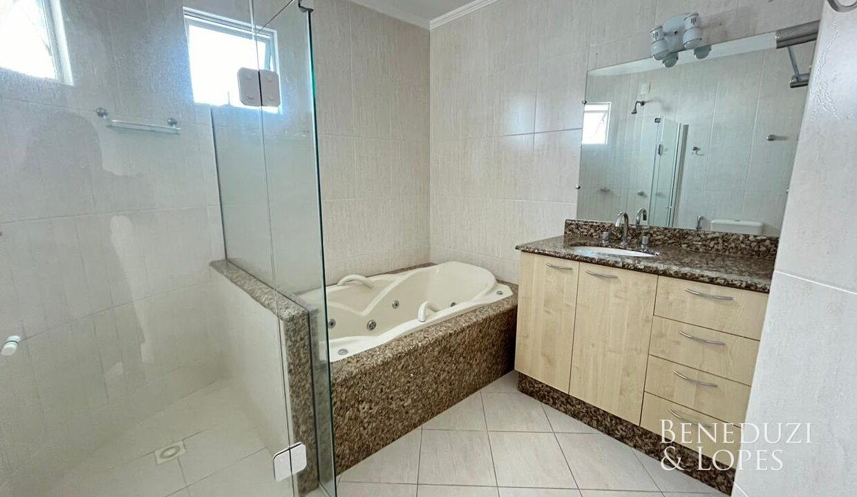 PHOTO-2025-01-06-16-49-11_4-1.jpg-name-c3ea1f5afdf3e6de6d453e650df7abe67a23afc92e1d6d69b8574b634fd6ddd7-1