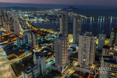 Paludo_Volo_Fotomontagem_A_E01.jpg-name-dd9995c523a87b1387553ddee671936eac9ec369efc4e9edcc1705607bb76776