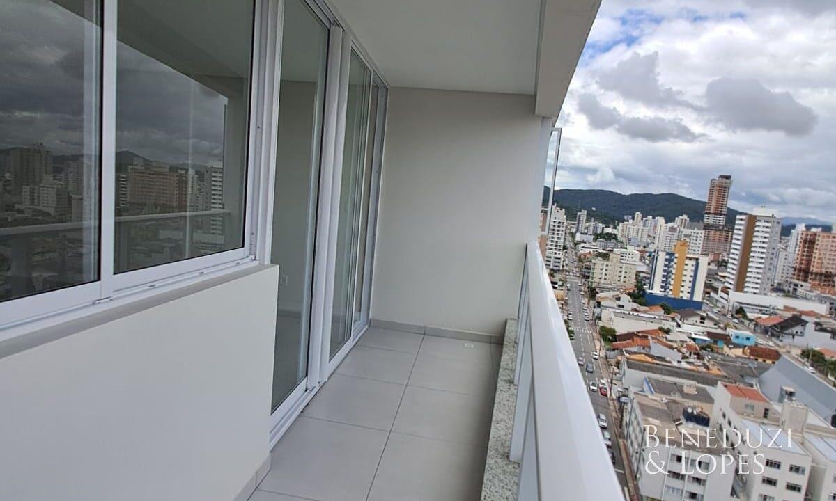 Sacada.jpg-name-9fddae2e2360d6b7a2204d9ad607d9db4721aa146f2b3aadbfb5f0b78c857377