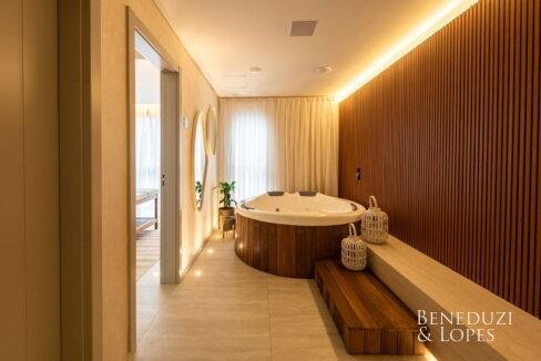 VNC5923-HDR-41.jpg-name-f73a2709f0604077fee173428c0519973308b843998d878ed41d1378d16f3a9b