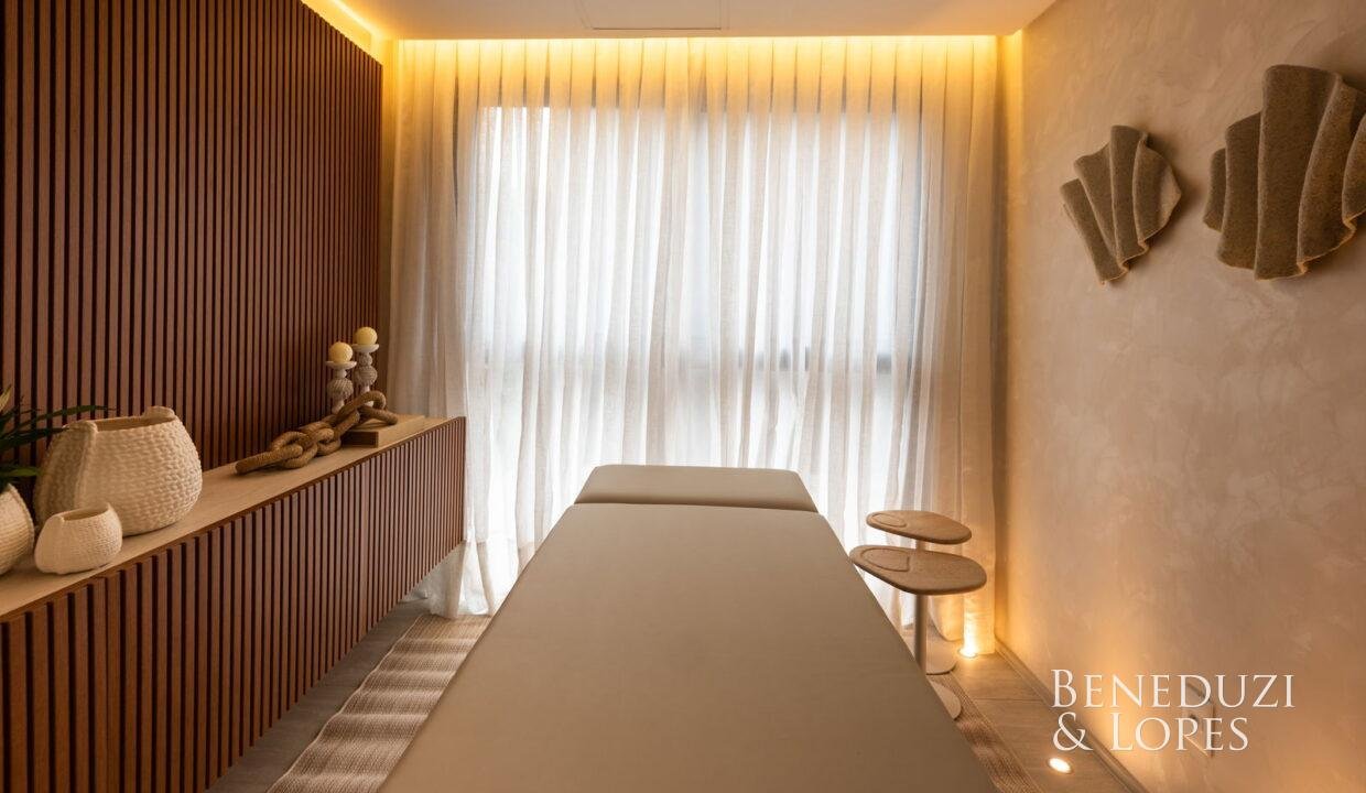 VNC5938-HDR-44.jpg-name-3084dd1233ab30b46cd874b429e254619ecffcff6d94ddf007e8a37dbb902d1f