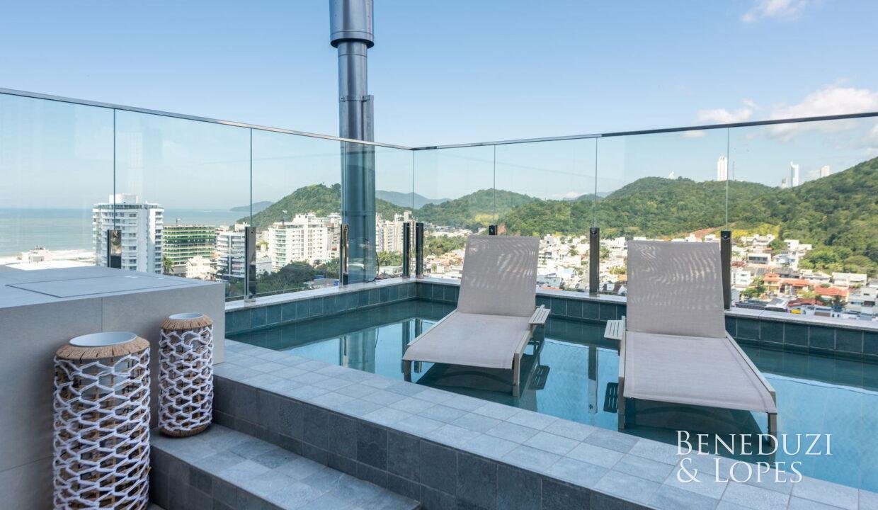 VNC6127-HDR-5.jpg-name-ba050711363bcf97cc45e4955c0ec5babd7aad46110f7564f2b2a5d54a1dd4c8