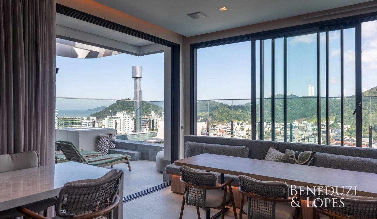 VNC6227-HDR-20.jpg-name-4d2367e262117e20828040d1d0316d3c52268474534486d84ad462ea14289c52