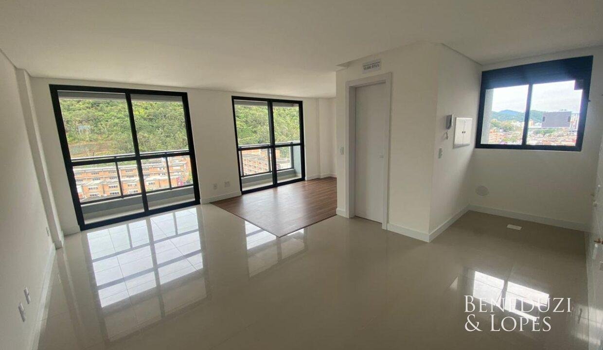 WhatsAppImage2025-10-22at15.38.00