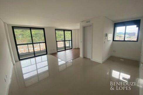 WhatsAppImage2025-10-22at15.38.00