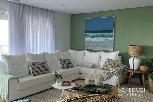 WhatsAppImage2025-11-25at09.44.53