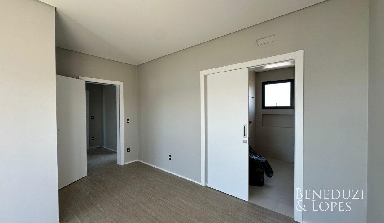 WhatsAppImage2025-12-19at09.18.314