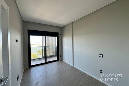 WhatsAppImage2025-12-19at09.18.32