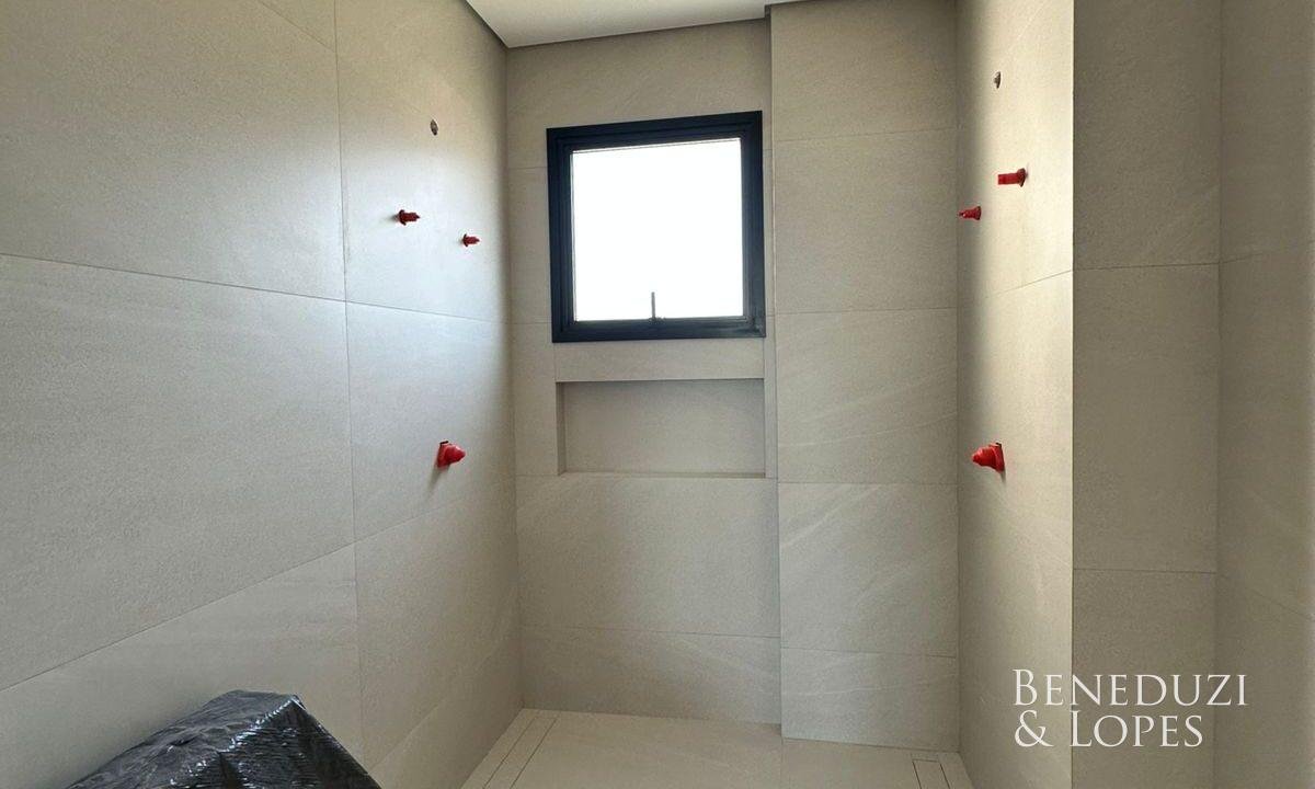 WhatsAppImage2025-12-19at09.18.322