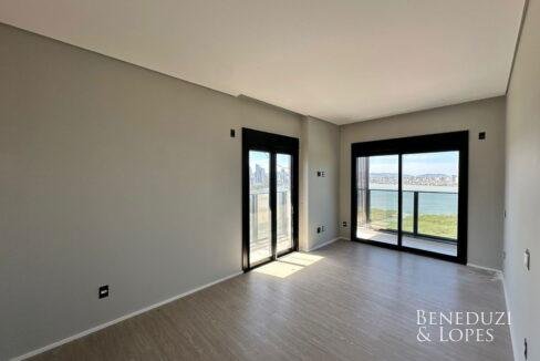 WhatsAppImage2025-12-19at09.18.323