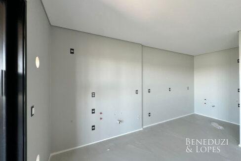 WhatsAppImage2025-12-19at09.18.33