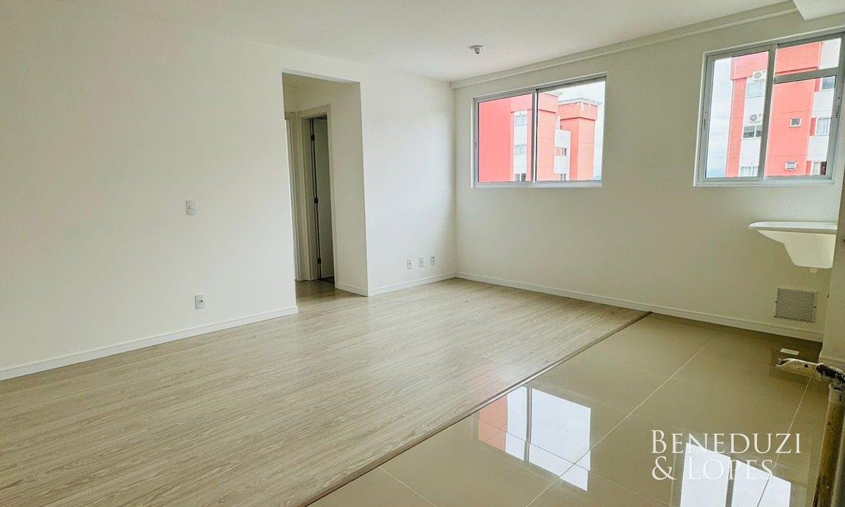 WhatsApp_Image_2024-05-10_at_16.48.52_4.jpeg-name-143bbfc4a9855c2abfcdf359dae23e1b1adb0e50556cff4c6719b7f0563680c4